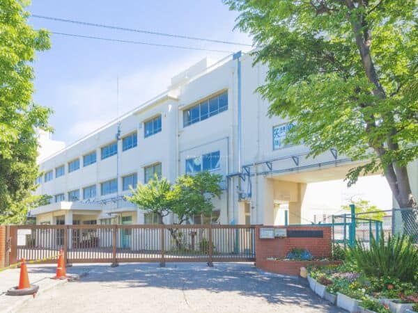 横浜市立港南台第一小学校