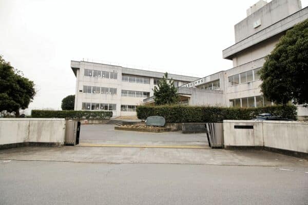 太田市立毛里田中学校