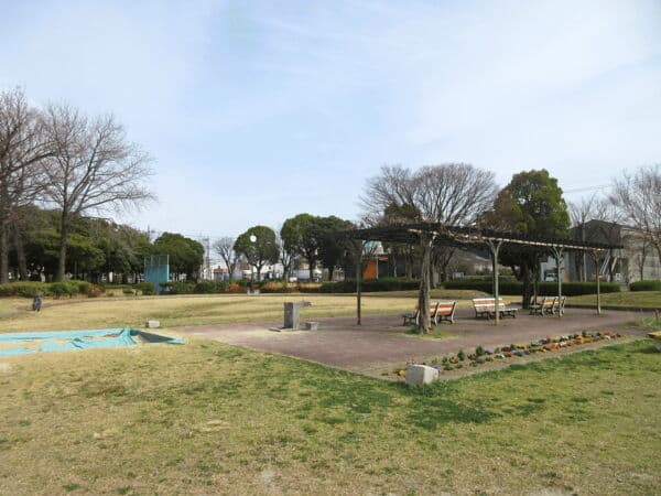 須成公園まで約1192m