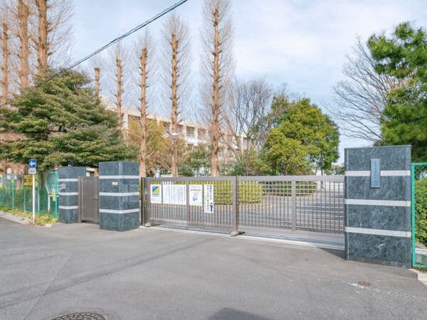 蕨市立第一中学校