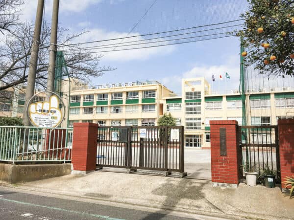 葛飾区立双葉中学校