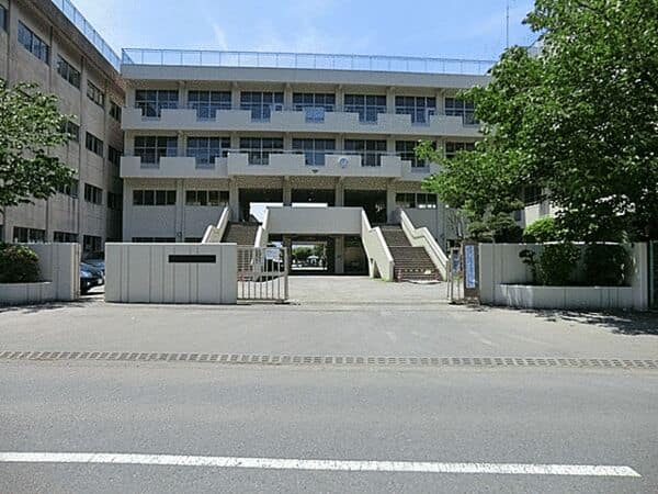 座間市立入谷小学校