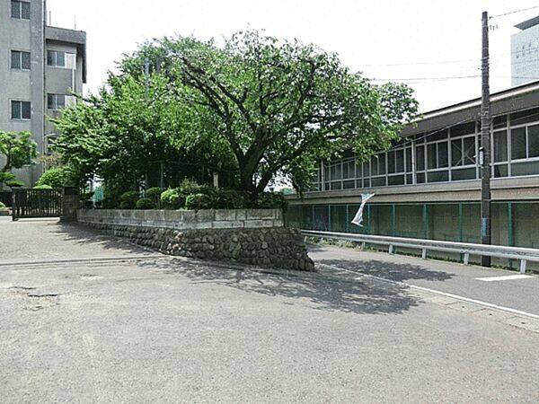 海老名市立海老名中学校