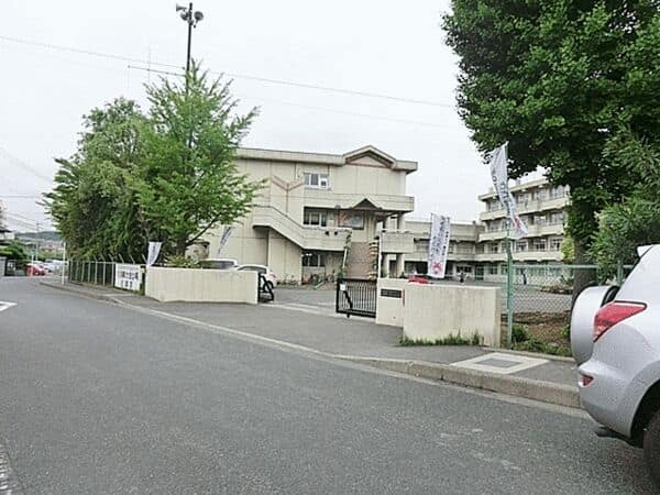 海老名市立柏ケ谷中学校