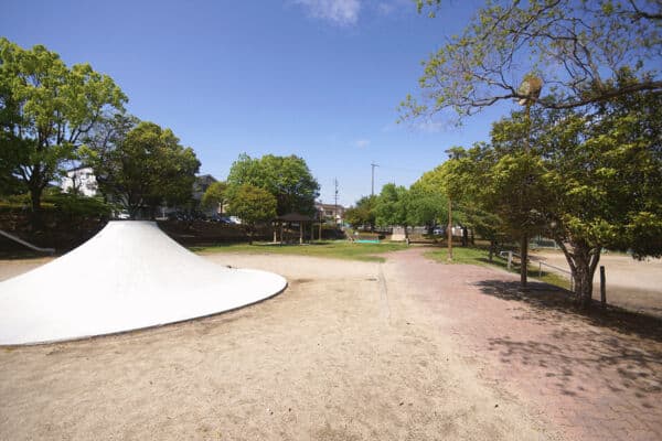 坊主山公園まで約212m
