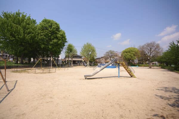 本城公園まで約312m