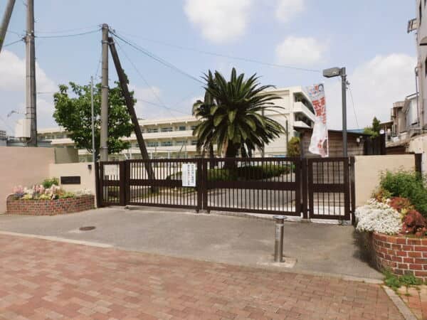 吹田市立吹田第二小学校