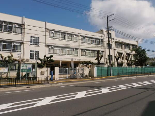 吹田市立吹田東小学校