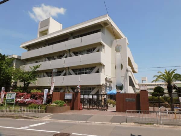 吹田市立千里第二小学校