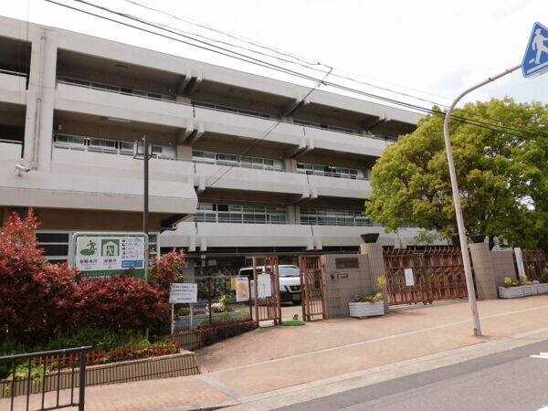 吹田市立第六中学校
