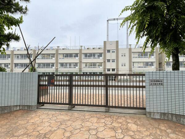 葛飾区立上小松小学校