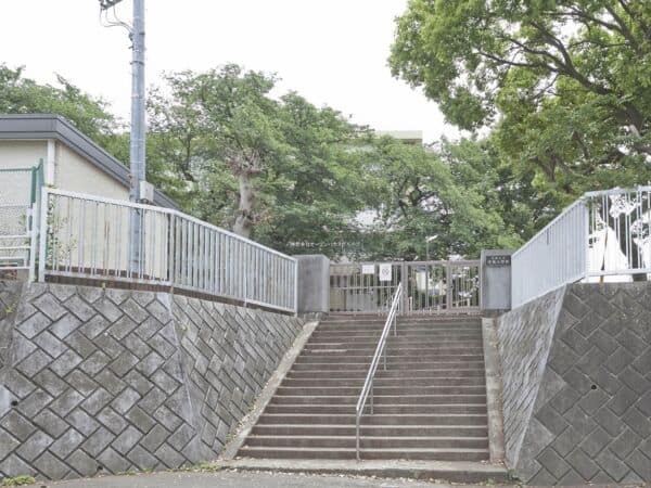 川崎市立有馬小学校