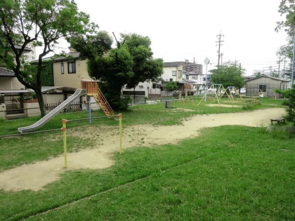 大廻間第三公園まで約277m