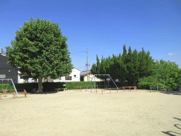 化者業公園まで約136m