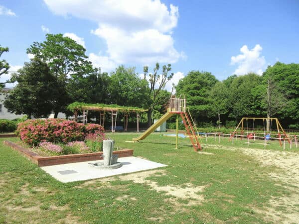 香流公園まで約191m