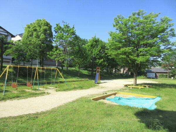 山ノ手公園まで約413m
