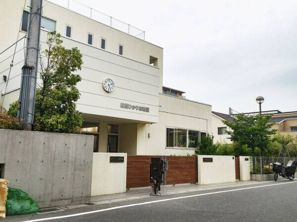 船橋ひかり幼稚園まで約663m
豊かな情操、たくましい身体、確かな資質・能力の基礎をはぐくむをモットーにしている幼稚園です。