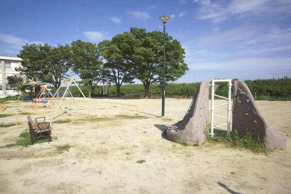 玉塚公園まで約1648m