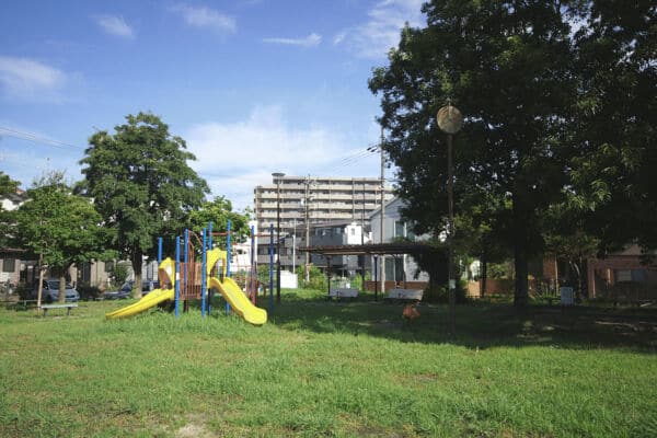 玉塚南公園まで約162m