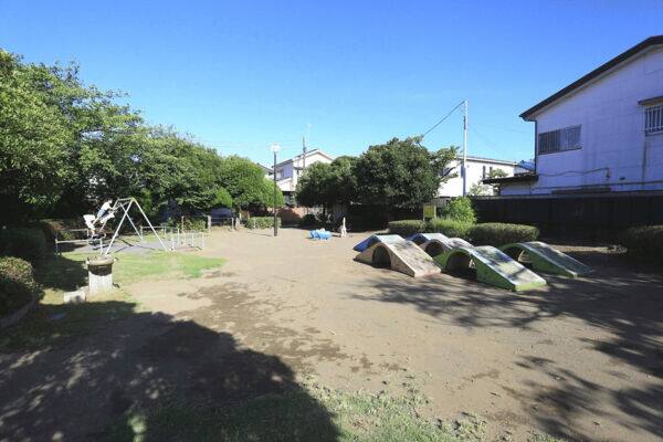新町公園まで約452m