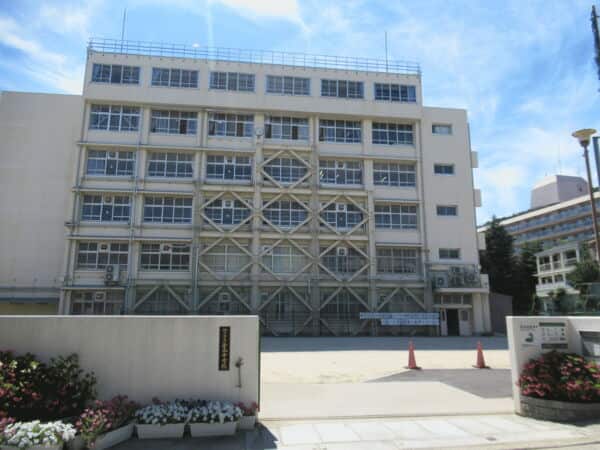 神戸市立葺合中学校