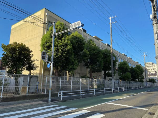 神戸市立東灘小学校