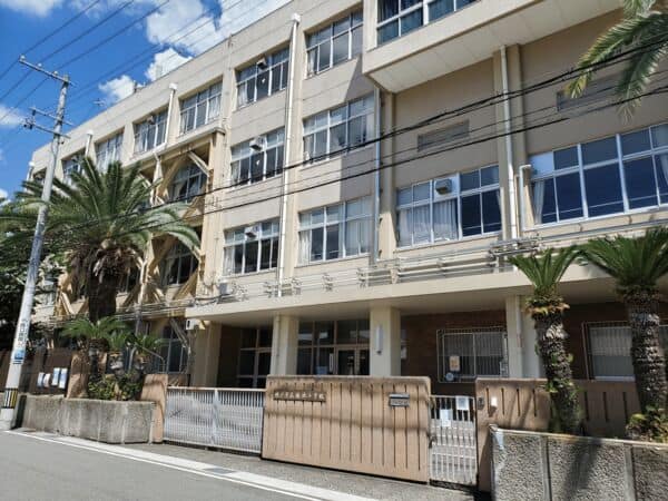 神戸市立福池小学校