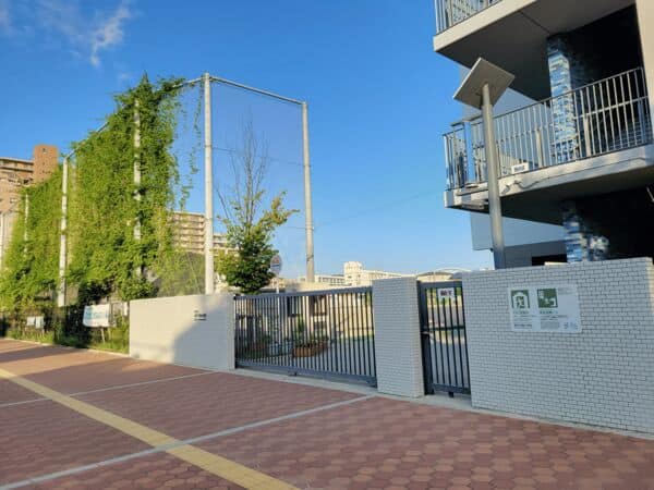 西宮市立南甲子園小学校