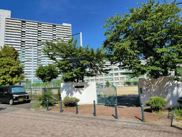 西宮市立鳴尾南中学校