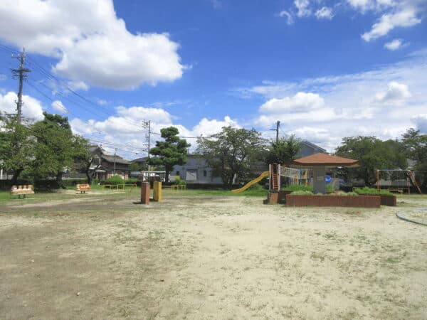 天王公園まで約1088m