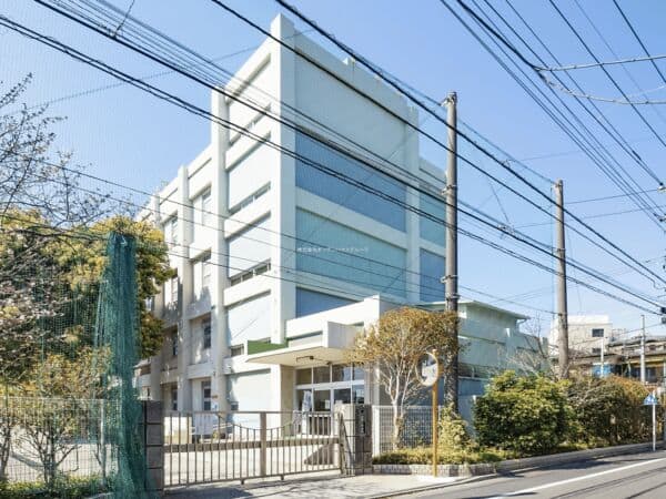 江戸川区立小岩第二中学校