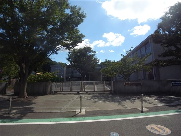 横浜市立間門小学校