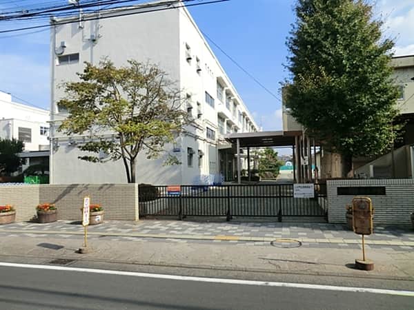 横浜市立戸塚小学校