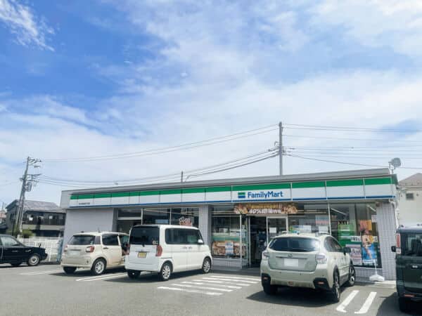 ファミリーマート 茅ヶ崎高田四丁目店まで約638m