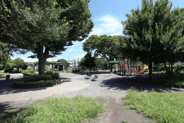 柏木公園まで約760m