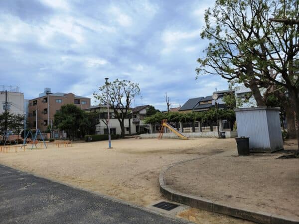 北天下茶屋公園まで約939m