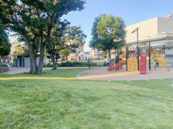 見附台公園まで約1173m