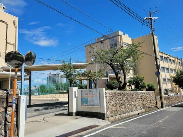 神戸市立住吉中学校