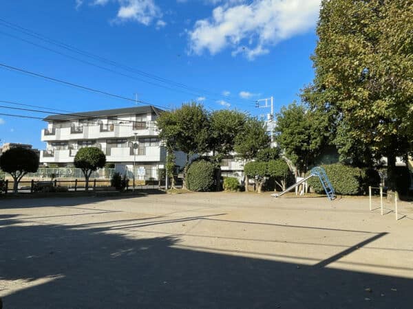 前原公園まで約1435m