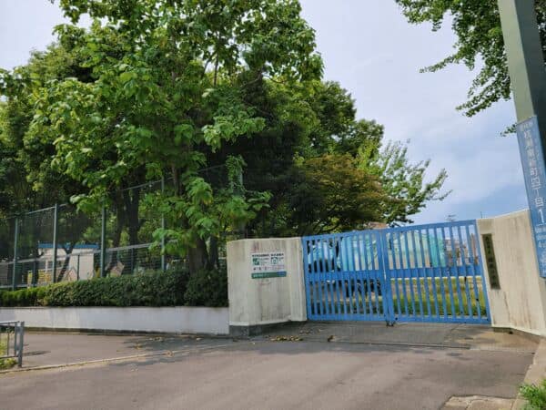 尼崎市立浦風小学校