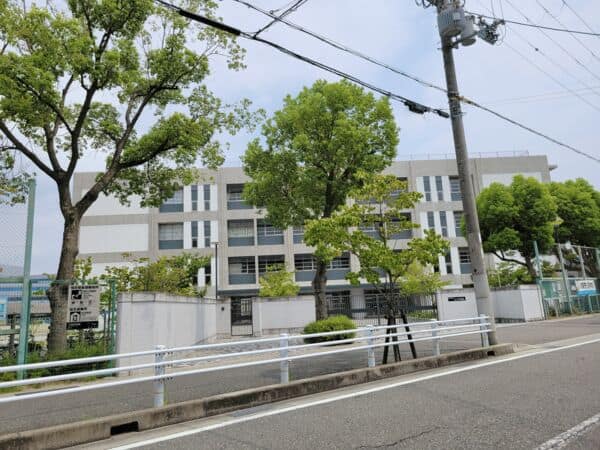 尼崎市立小田中学校