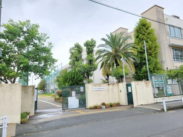 尼崎市立大庄北中学校