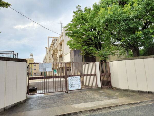 尼崎市立武庫東中学校