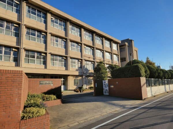 西宮市立深津中学校