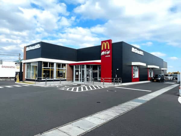 マクドナルド 407太田店まで約786m