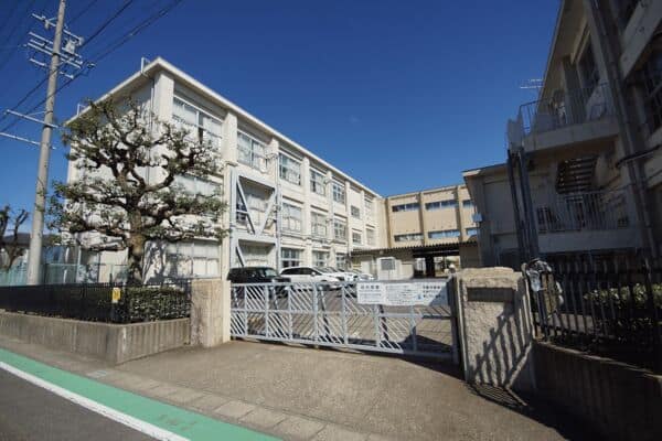一宮市立西成小学校