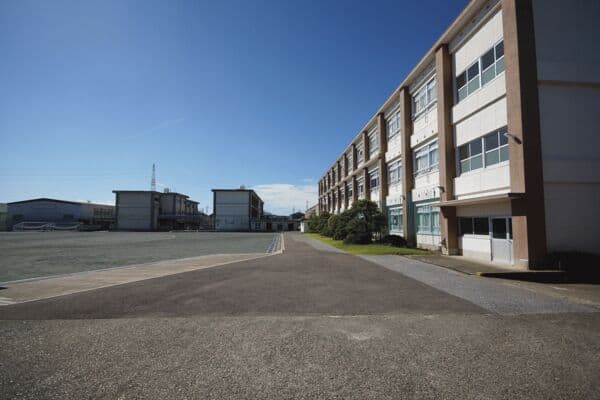 一宮市立西成中学校