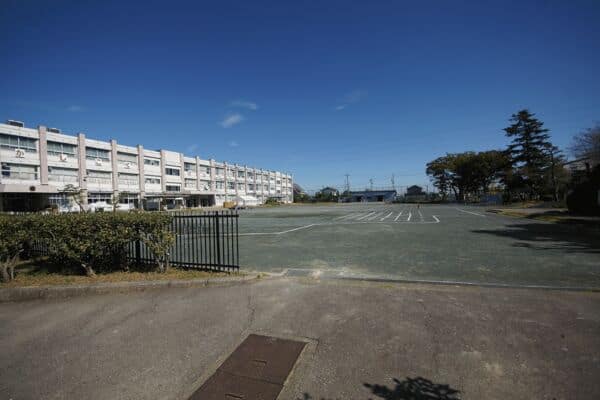 一宮市立赤見小学校