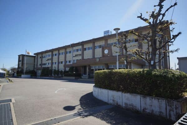一宮市立浅野小学校