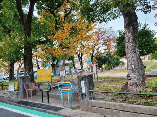 小中島公園まで約1278m